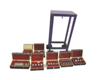 工作测力仪检定装置